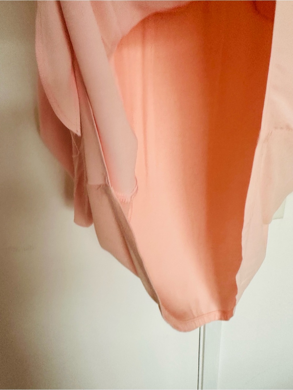 NWOT Chico’s Peach Pink Button Front Tie Hem 3/4 Sleeve Blouse Size 2 US Size L - Picture 6 of 7